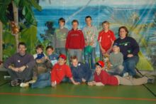 Balu/grau: Marco Marco Marc Sean Manuel Marco Sam Janis Josua Ismael Philipp Robert mit Stefan und Roger