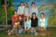 Balu/weiss: Mirijam Nadine Andrea Rahel Flavia Valeria Flavia Arlene Luana Carmen mit Andrea und Donata